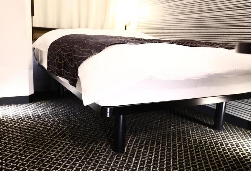 Apa Hotel Shin Osaka Minamikata Ekimae