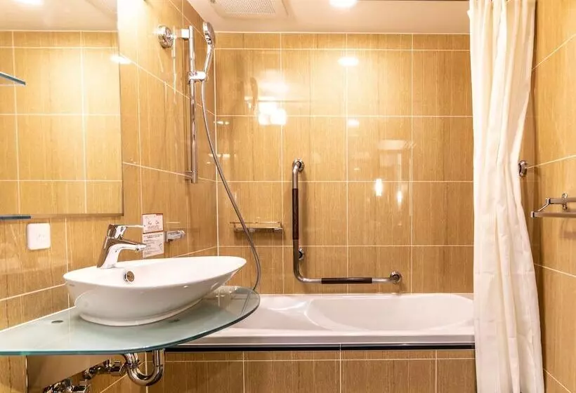 Apa Hotel Shin Osaka Minamikata Ekimae