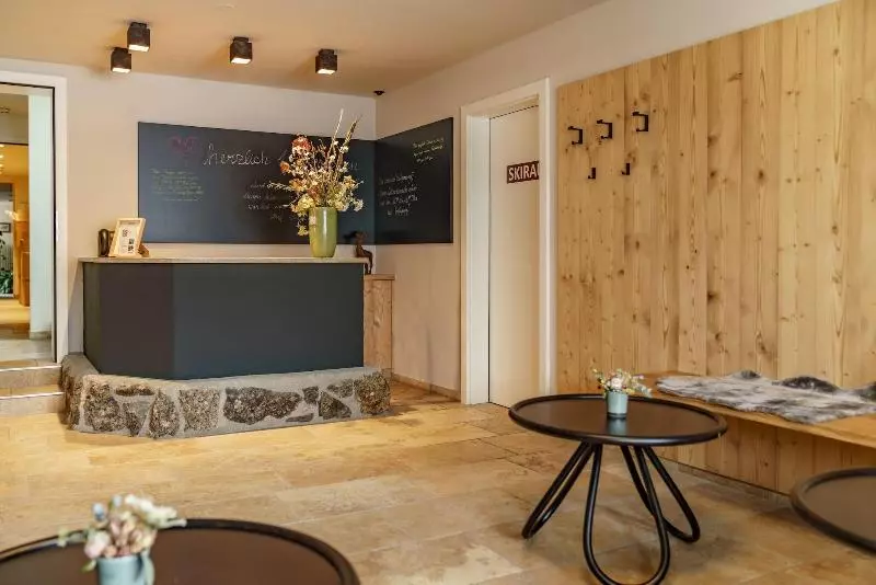 Hotelli Landhaus Hubertus Wellness & Breakfast