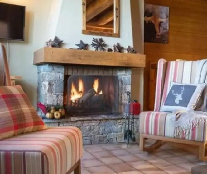 レジデンス Résidence Le Chalet Du Vallon