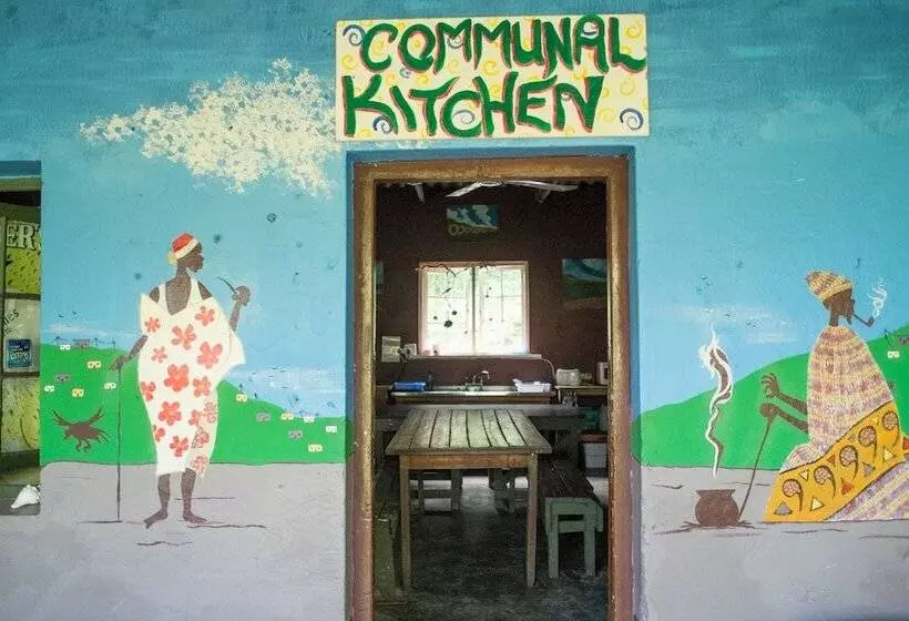 Hotelli Amapondo Backpackers Lodge