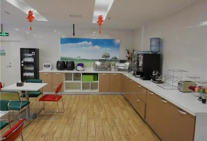 Hotelli Green Tree Inn Tieling High Speed Intersection