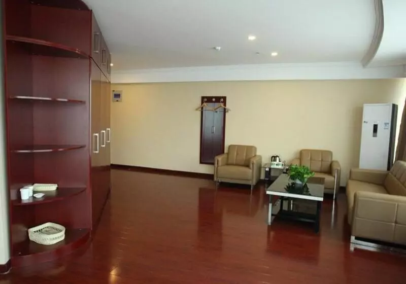 ホテル Greentree Inn Shangdong Province Linxi Yitang Town Shuangling Road Express