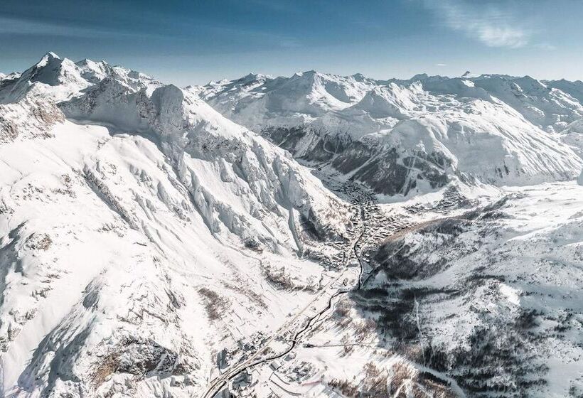 هتل Le K2 Chogori