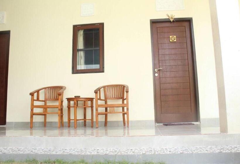 ペンション Purnama Guesthouse