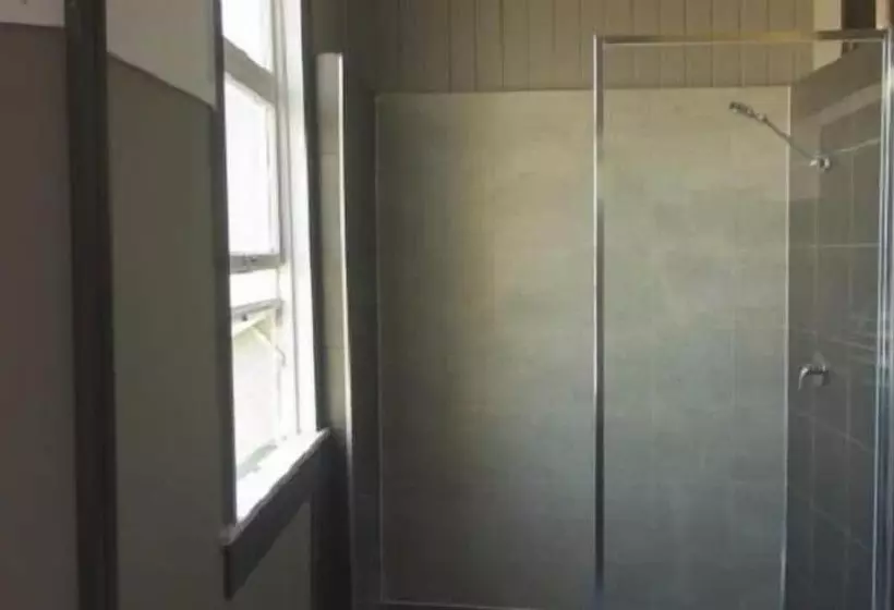 Retkeilymaja Kerwick