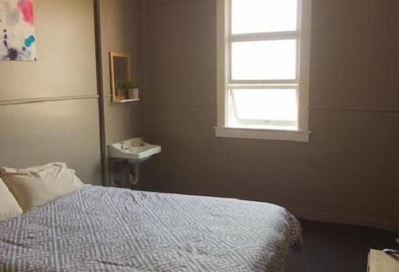 Общежитие Kerwick