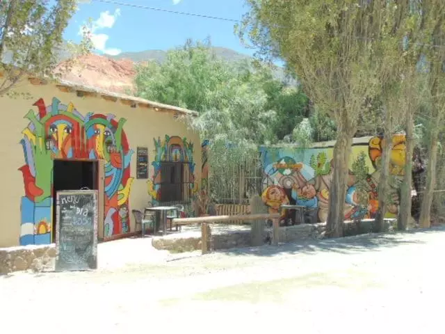 ベッドアンドブレックファースト Giramundo Hostel Purmamarca