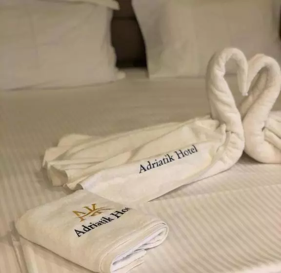 ホテル Adriatik Ksamil