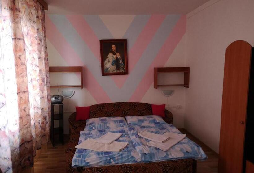 Pensão Biela Labuť