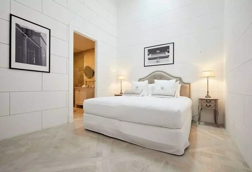 Majatalo Campbell Point House