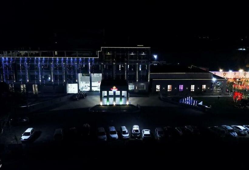 The Aanandam Hotel Resort