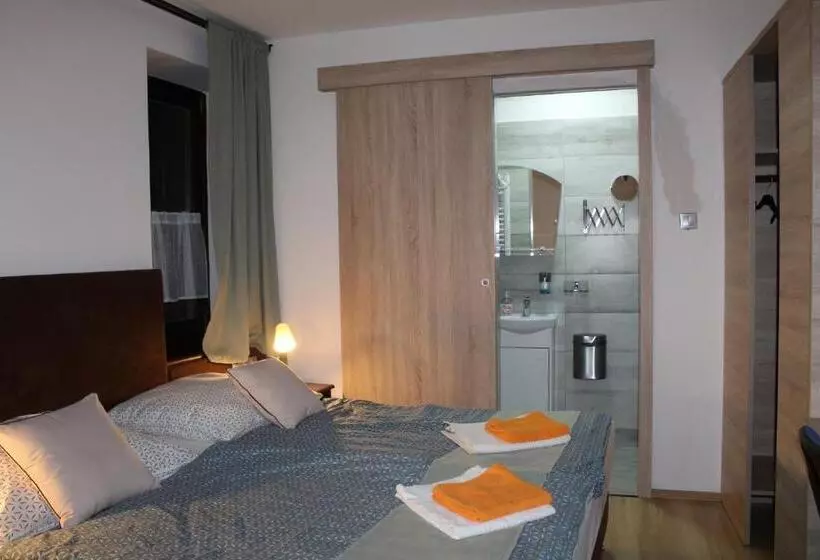 ベッドアンドブレックファースト Czermann Holiday Inn