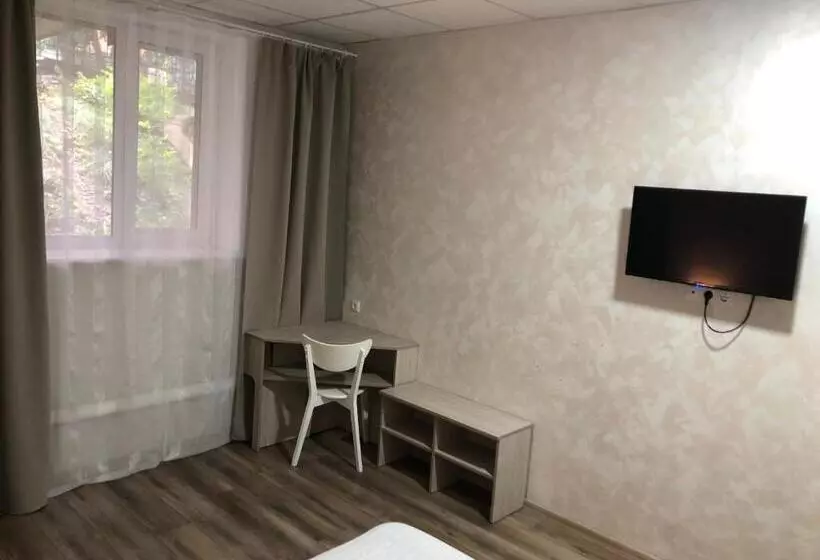 Hotelli міні готель білий квадрат