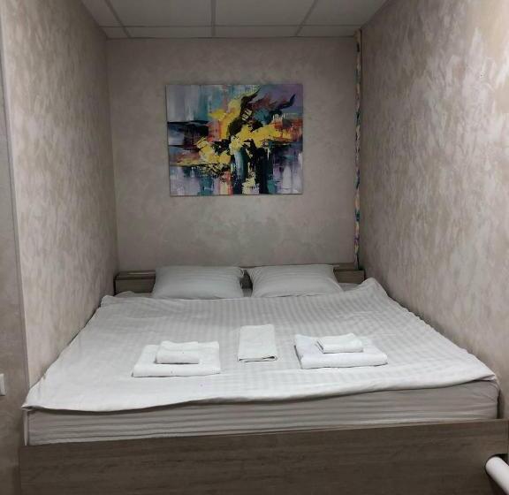 هتل міні готель білий квадрат