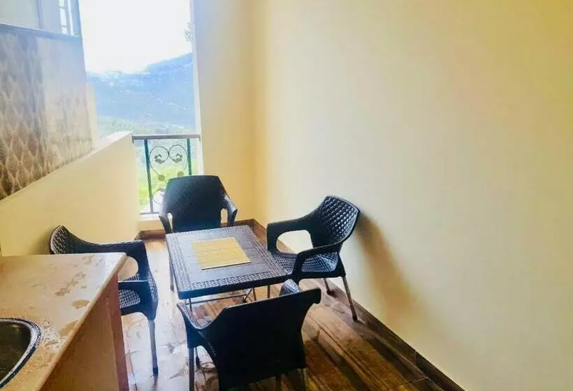 Hotel Bhurban Inn