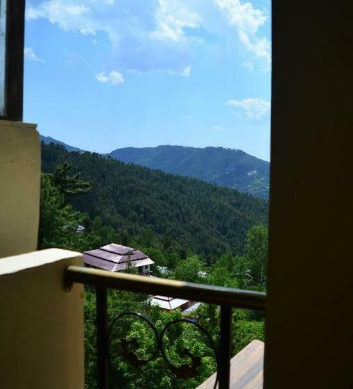 Hotel Bhurban Inn