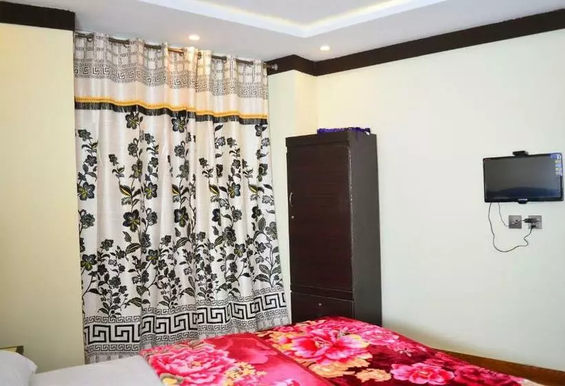 Hotel Bhurban Inn