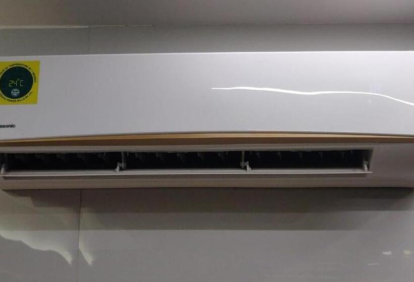 Hotel Century Courtyard