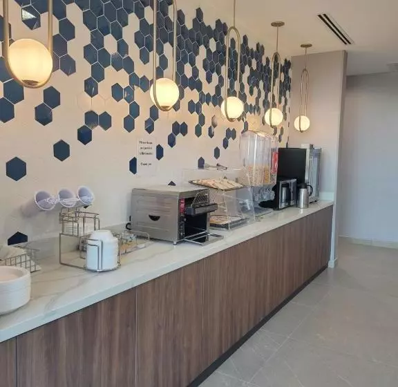 Hotelli La Quinta Inn & Suites By Wyndham Terrell