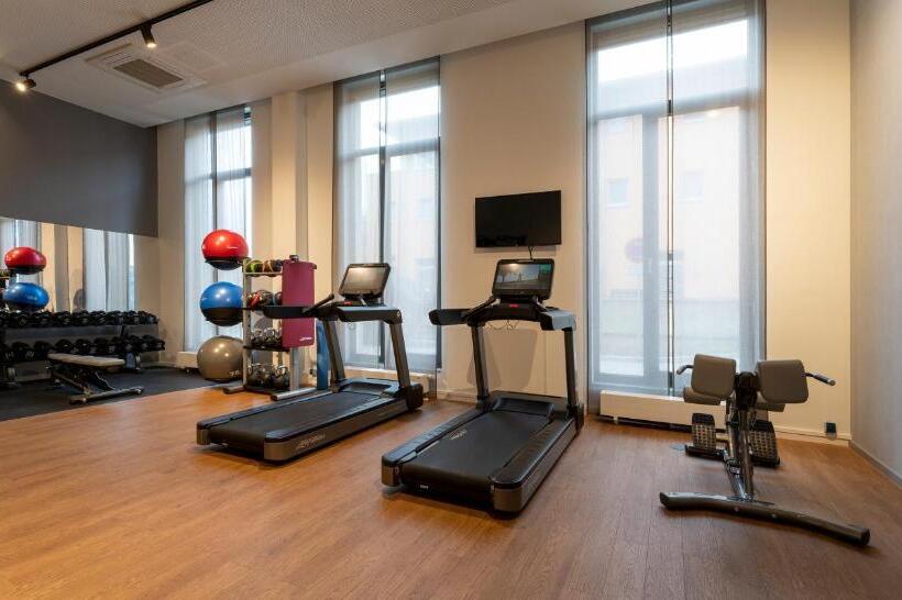 Отель Plaza Premium Munchen