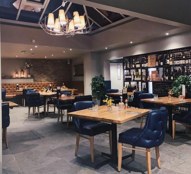 בית מלון כפרי Plum And Partridge Husthwaite