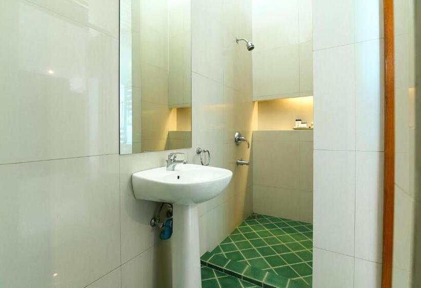 Hilltop Wellness Resort