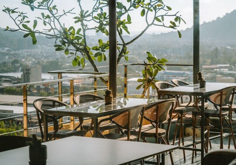 Hilltop Wellness Resort