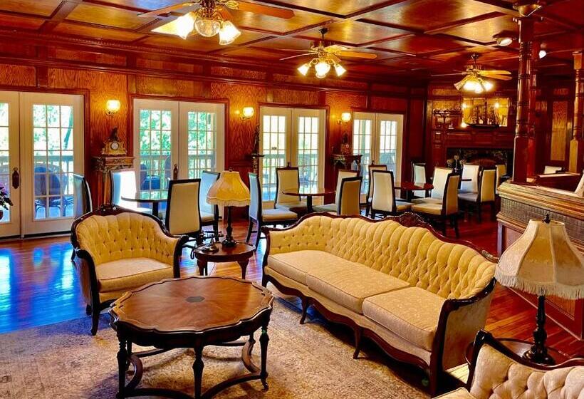 Hogan House Bed And Breakfast At Rose Hill