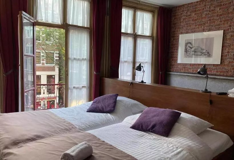 Hotelli & Bar Royal Taste Amsterdam