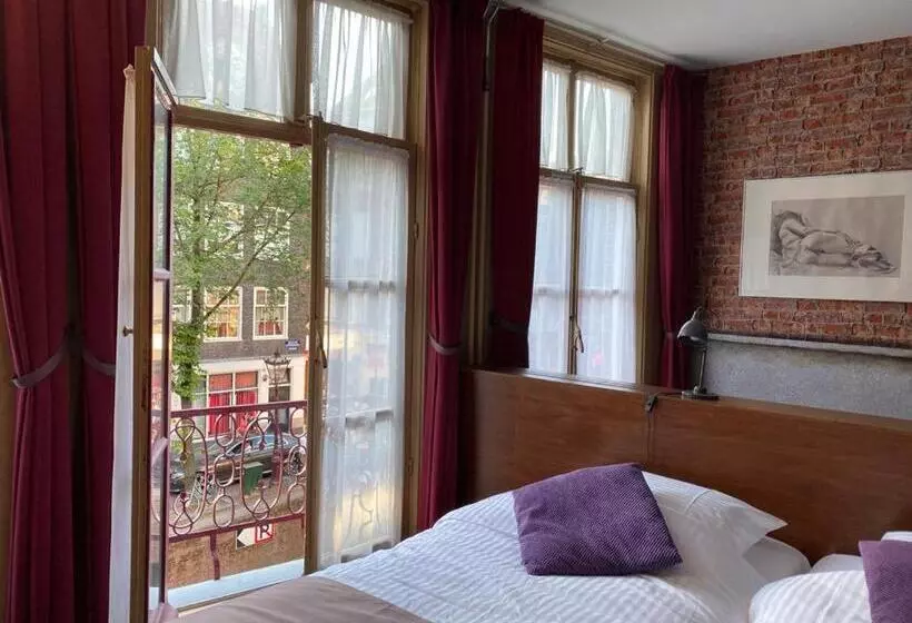 Hotelli & Bar Royal Taste Amsterdam