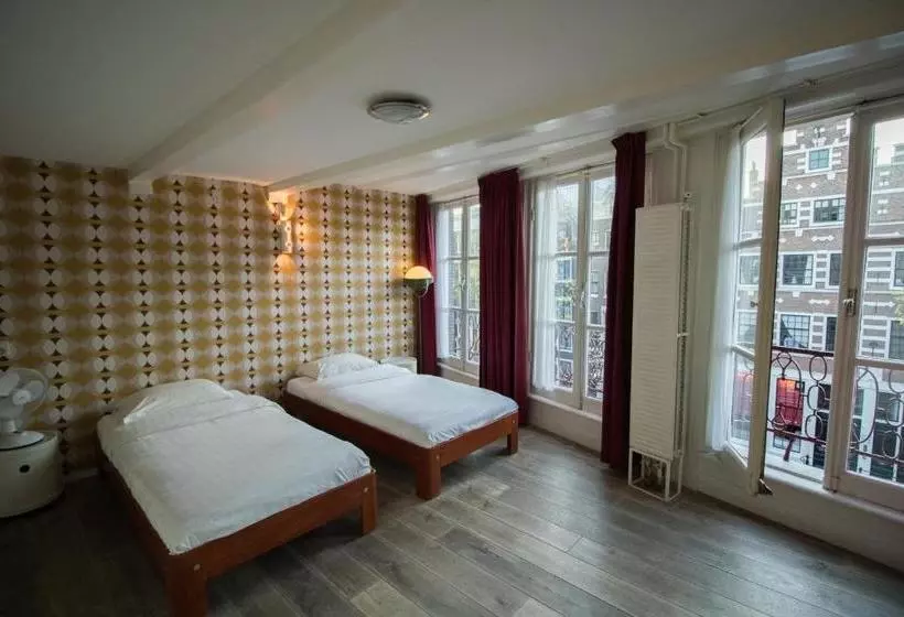 Hotelli & Bar Royal Taste Amsterdam