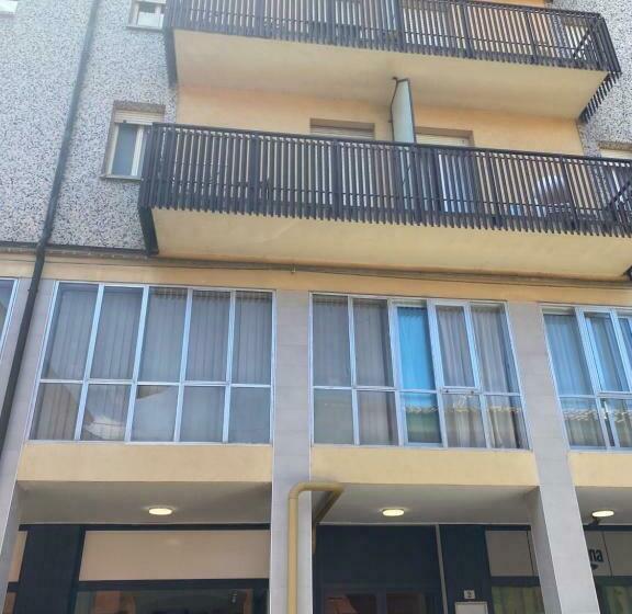 פנסיון Highlife Rooms