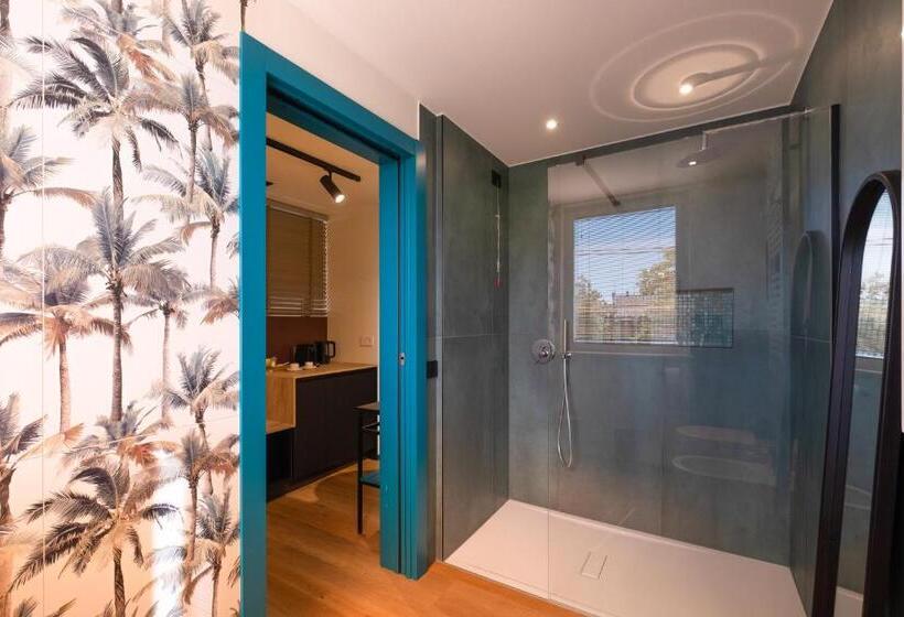 פנסיון Plaza Lago Di Garda