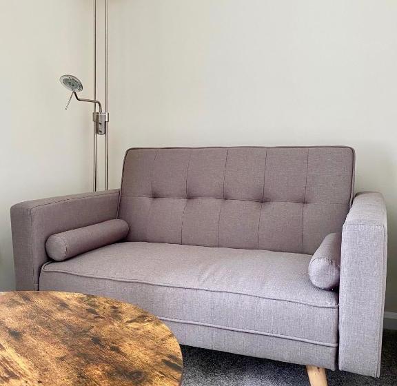 旅馆 The Gun At Ridsdale