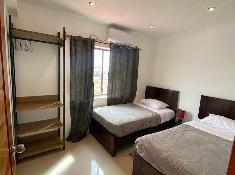 مبيت وإفطار Black Pearl