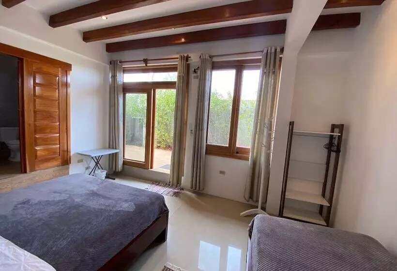 Aamiaismajoitus (B&B) Black Pearl