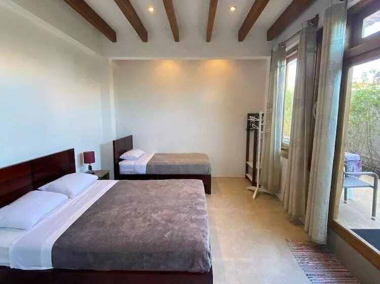 Aamiaismajoitus (B&B) Black Pearl