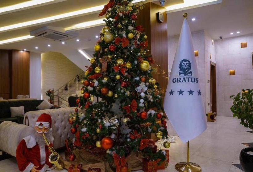 هتل Gratus