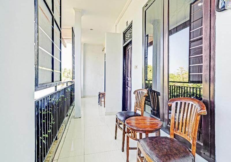 ホテル Oyo 90400 Roommate