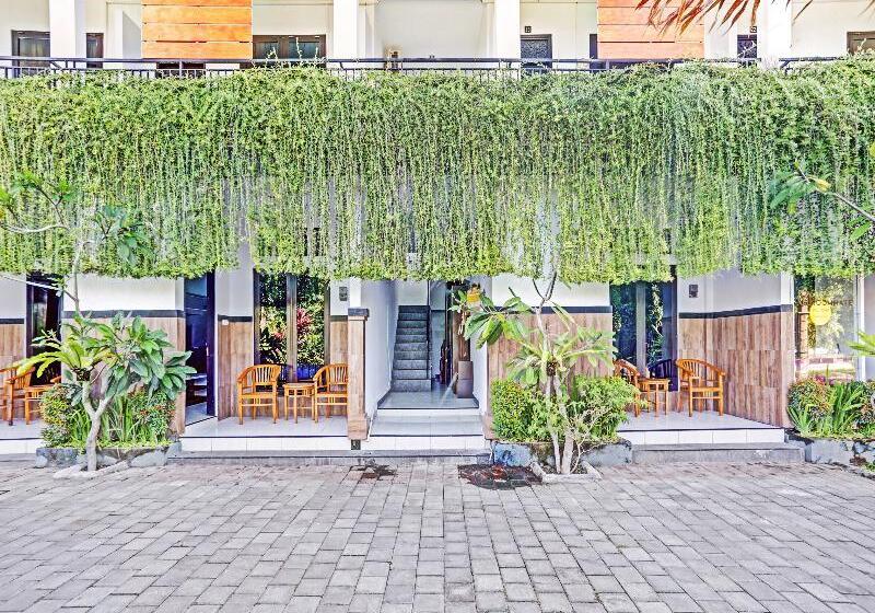 ホテル Oyo 90400 Roommate