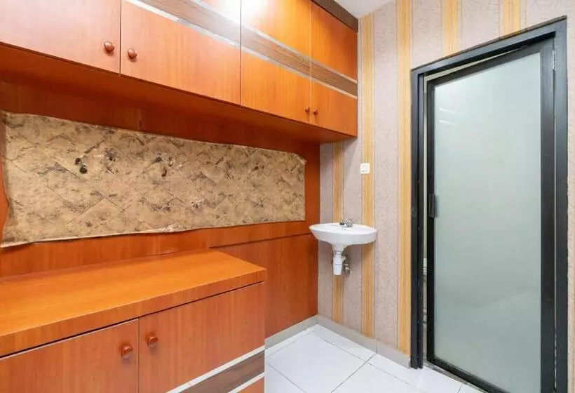 Hotelli Reddoorz Near Rsia Andini Pekanbaru