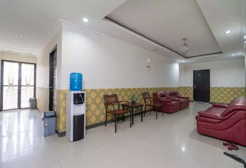Hotelli Reddoorz Near Rsia Andini Pekanbaru
