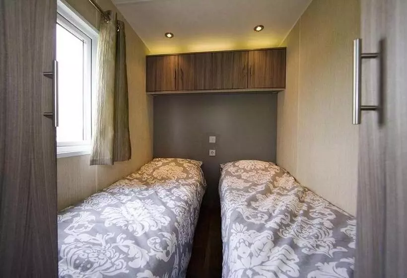 リゾートホテル Bungalette Sauna 4p