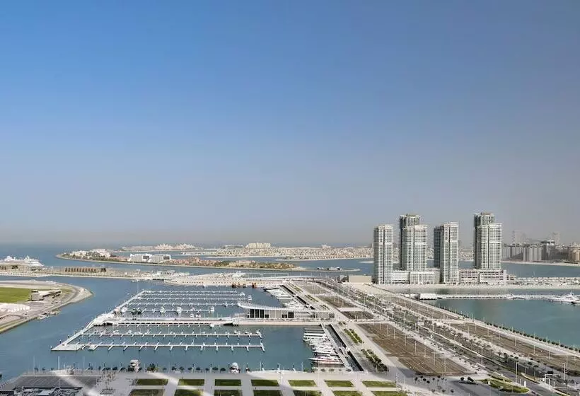 Dubai Marriott Harbour Hotel And Suites