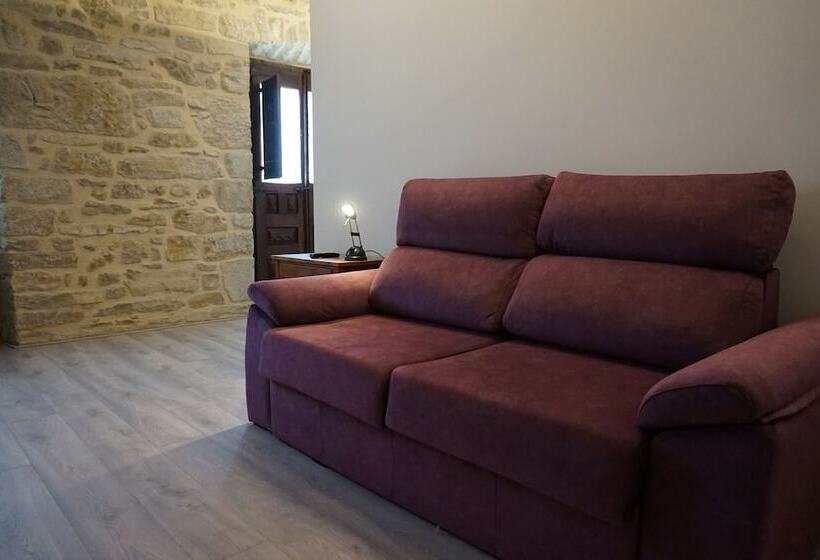 בית מלון כפרי Arganzón Plaza