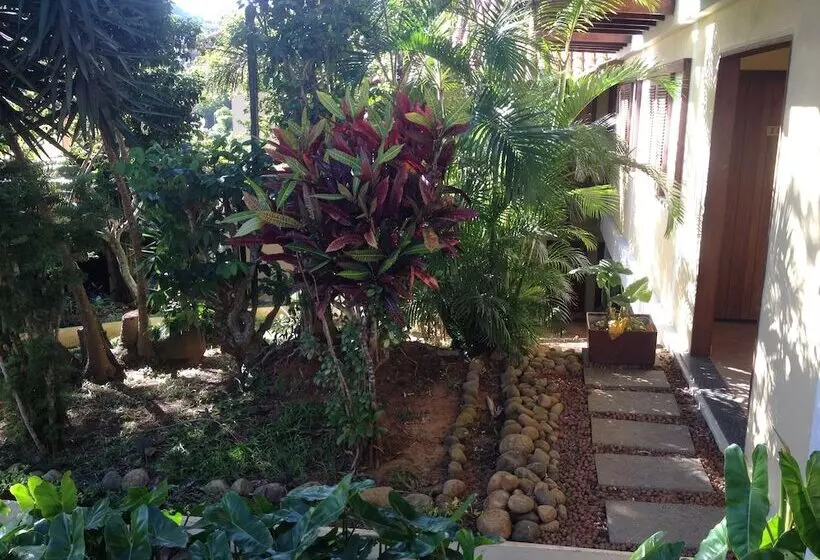 هتل Barlavento Suites