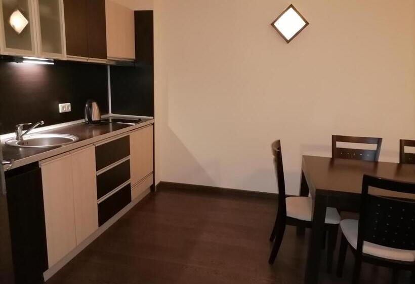 Отель Bendita Mare Apartment