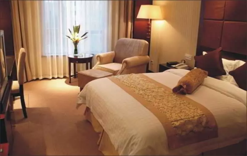 هتل Blue Horizon International