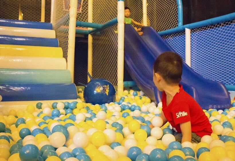 בית מלון כפרי Crowne Plaza Yantai Sea View, An Ihg